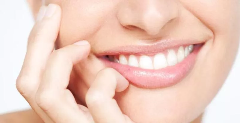 Dr. Ömer Berberoğlu - Bruksizm (Diş Sıkma Botoksu)